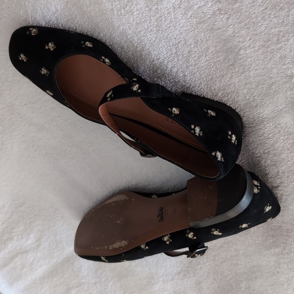Coach suede ballerina flats, in excellent conditions. Very lightly used. - Picture 3 of 4